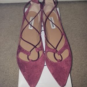 Steve Madden Burgundy Suede Flats